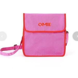 Omie Pink Lunch Bag